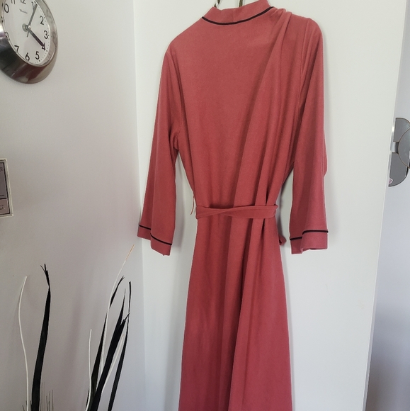 Vintage vanity fair Robe - Picture 2 of 7